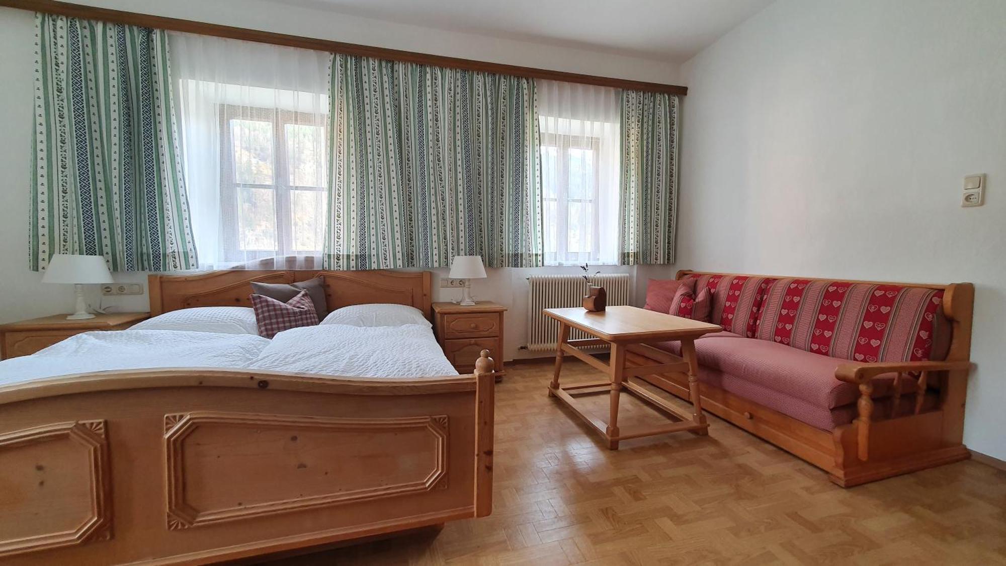 Neufangbauer, Familie Sabine Und Peter Hauser Farm stay Dorfgastein
